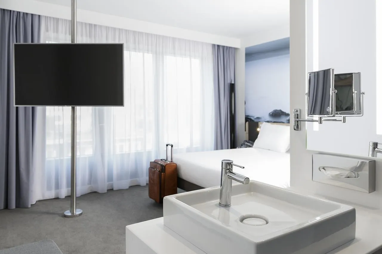 Novotel Charleroi Centre Hotel