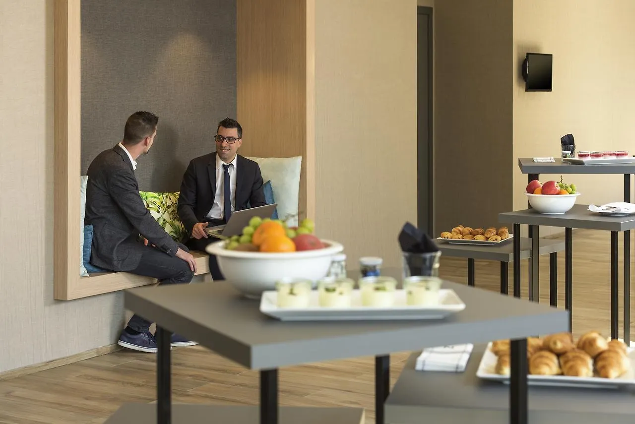 Novotel Charleroi Centre Hotel